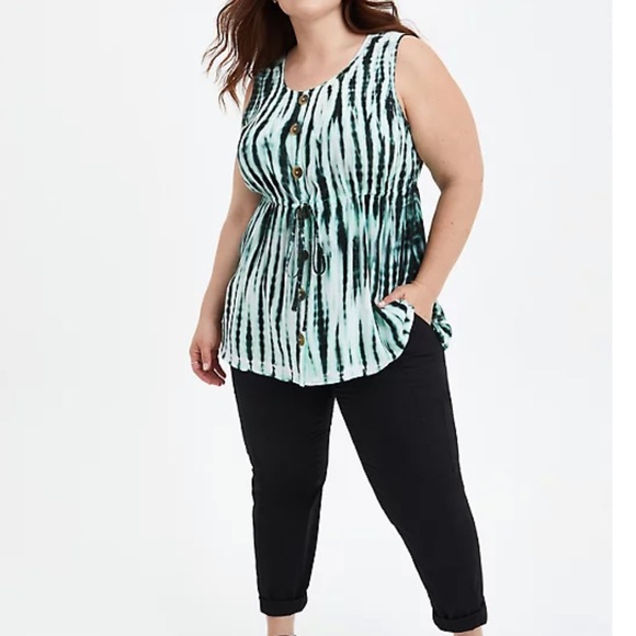 torrid Tops - Green Tie Dye Textured Stretch Rayon Button Front Tank